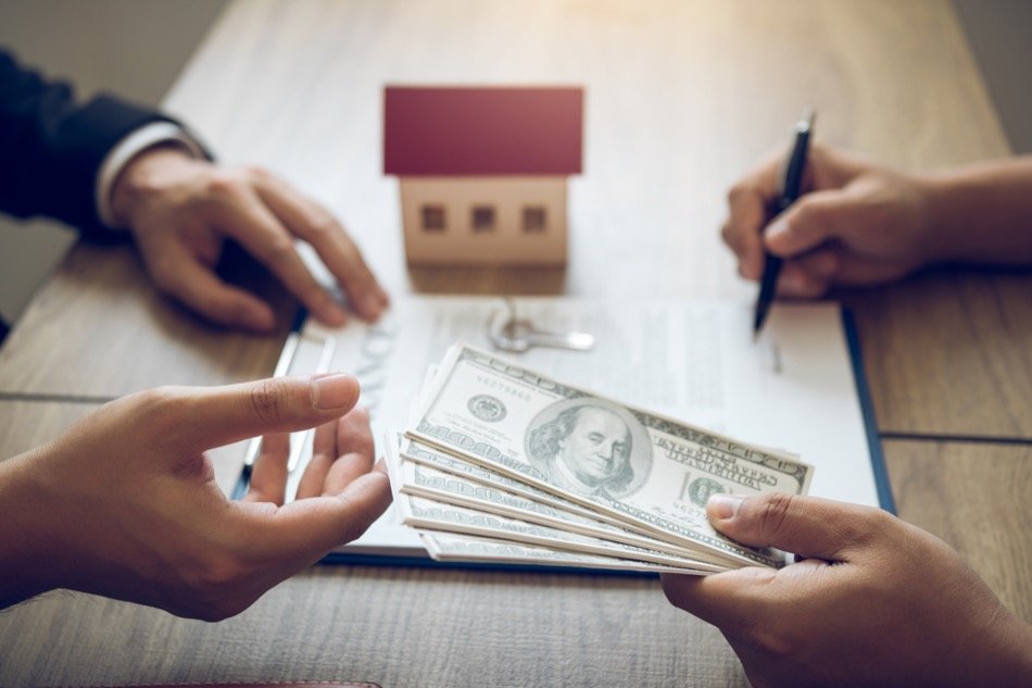 4 Benefits of Making a Cash Offer on a Home