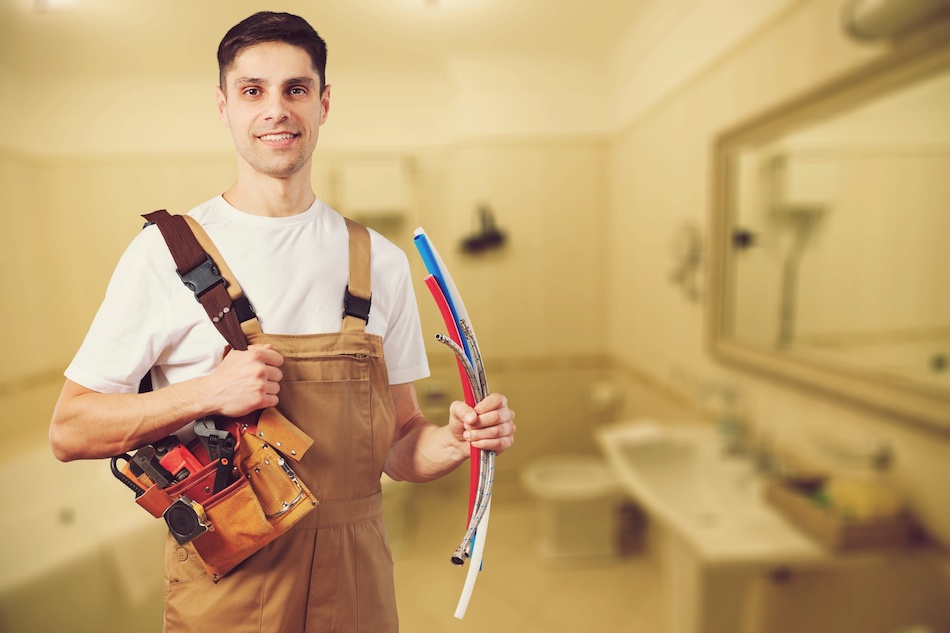 How to Choose Whether to DIY a Project or Hire a Professional